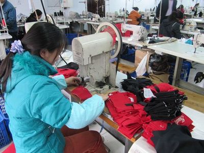 中山做服裝生產賺不賺錢?中山服裝生產,賺錢商機不容錯過!