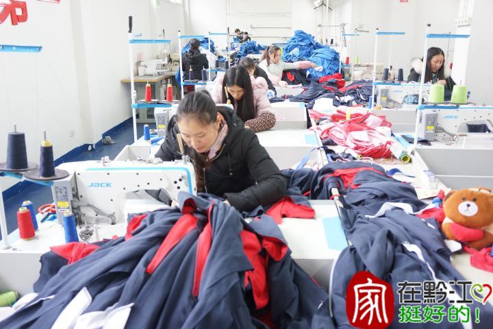 全力應對大戰大考 全區經濟社會秩序持續穩定恢復