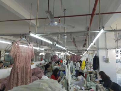 【石巖廠房出租】白芒關口可做服裝的廠房1520平帶精裝拎包生產辦公