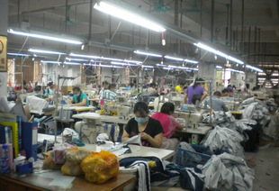 服裝加工-淘工廠-承接女裝貼牌oem定制生產(chǎn)訂單外發(fā) 小額服裝來樣加工定做-服裝.
