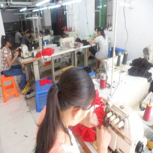 浦江縣白馬鎮建軍服裝廠全球紡織網服裝加工網